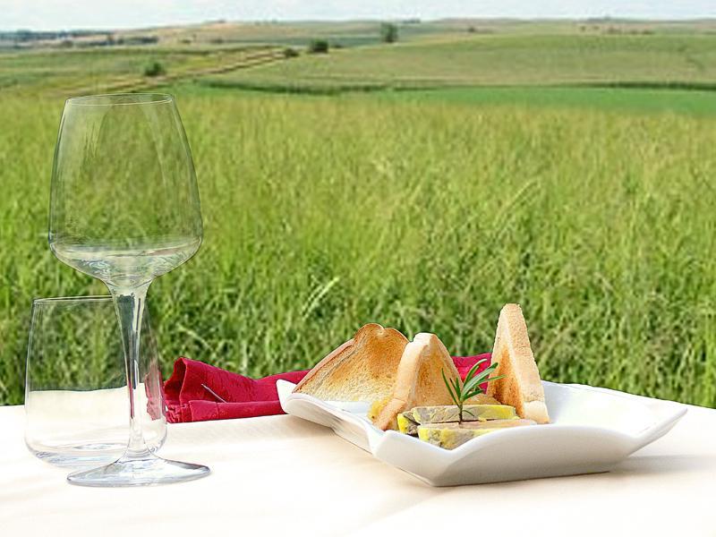 Sure Hotel By Best Western Tours Sud Chambray-lès-Tours Exteriör bild